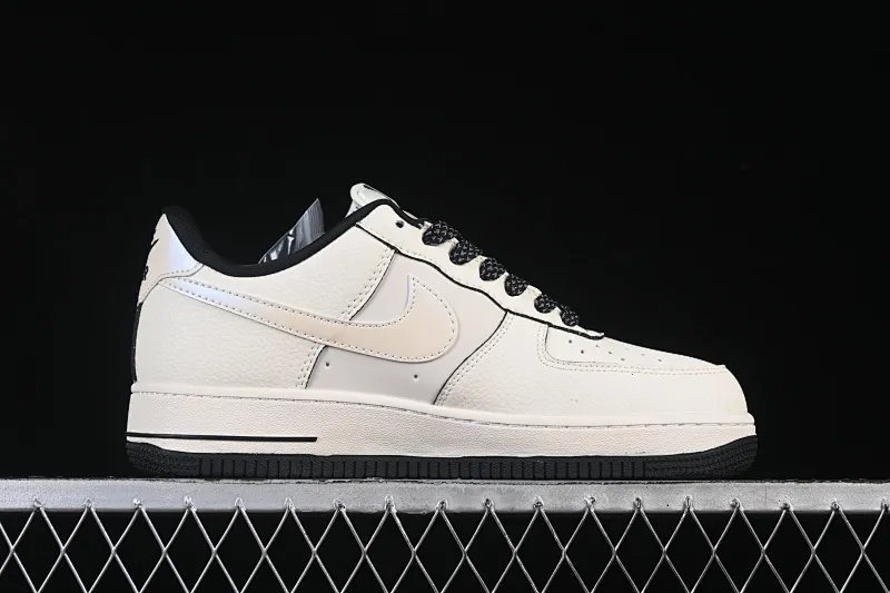 All categories Nk Air Force 1 Air Force series Nk Air Force 1 Low Air Force low top Nike Air Force 1'07 Low Supreme co-branded beige and black edge Air Force 1 low top casual sneakers XX3168-220